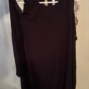 Elegant Black Women's Top🩷